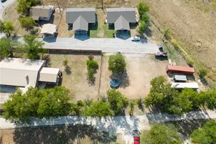 1707 E Fourth St, Lampasas, TX 76550 - Photo 7