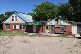 702 Trimmier Rd, Killeen, TX 76541 - Photo 3