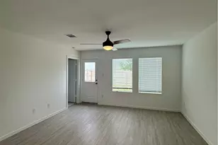 3230 Mound Rdg, New Braunfels, TX 78130 - Photo 3