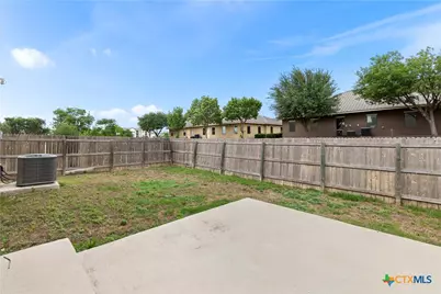 581 Lost Pond, New Braunfels, TX 78130 - Photo 31