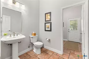 326 Redbird Ln, Kingsbury, TX 78638 - Photo 19