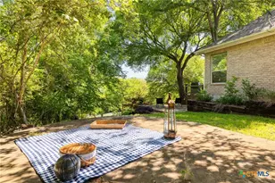 326 Redbird Ln, Kingsbury, TX 78638 - Photo 21