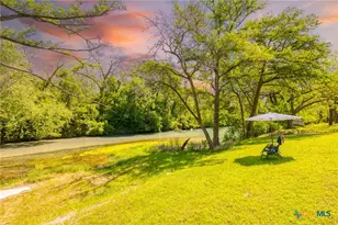 326 Redbird Ln, Kingsbury, TX 78638 - Photo 39