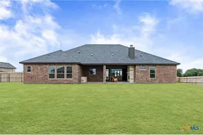 301 Rodeo Road, Salado, TX 76571 - Photo 41