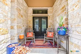 1930 Rothschild, New Braunfels, TX 78132 - Photo 7