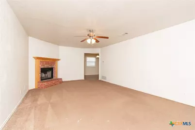 3902 Bolivar Drive, Killeen, TX 76549 - Photo 3