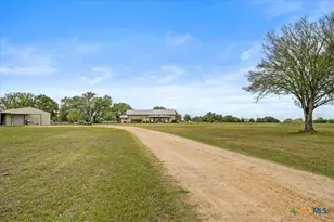 98 Co Rd 957B, Schulenburg, TX 78956 - Photo 45