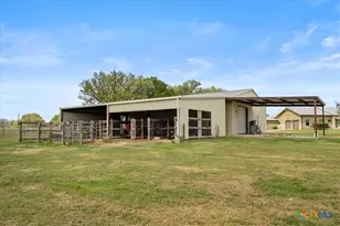 98 Co Rd 957B, Schulenburg, TX 78956 - Photo 47