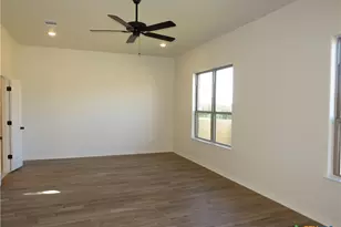 3225 Tortuga Ct, Belton, TX 76513 - Photo 11