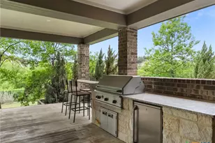 18003 Resort View, San Antonio, TX 78255 - Photo 33