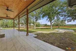 1 Post Oak St, Gonzales, TX 78629 - Photo 31