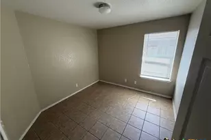220 Dale Earnhardt Dr, Harker Heights, TX 76548 - Photo 3