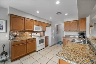140 Channelview, Rockport, TX 78382 - Photo 11
