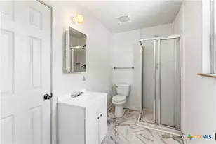 1306 N 15th St, Temple, TX 76501 - Photo 33