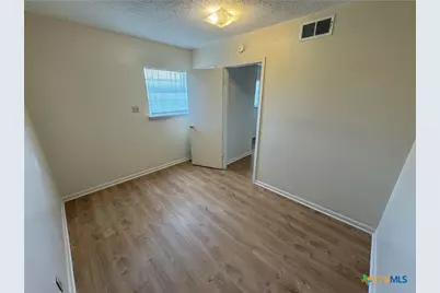 930 S 15th Street, Copperas Cove, TX 76522 - Photo 17