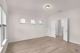 1862 Pining St, New Braunfels, TX 78132 - Photo 7