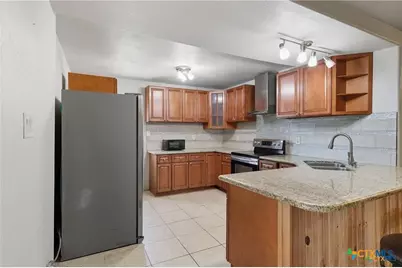 488 Alamo Beach Avenue, Port Lavaca, TX 77979 - Photo 9