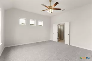 1850 Pining St, New Braunfels, TX 78132 - Photo 7