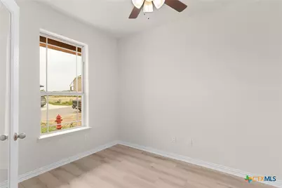 1850 Pining Street, New Braunfels, TX 78132 - Photo 9
