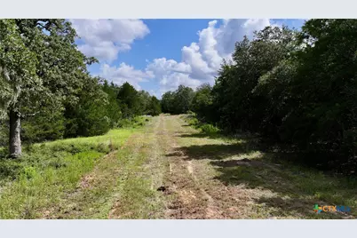 10473 County Road 15, Hallettsville, TX 77964 - Photo 31