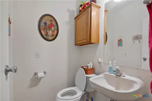 10473 Co Rd 15, Hallettsville, TX 77964 - Photo 15