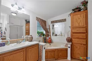 10473 Co Rd 15, Hallettsville, TX 77964 - Photo 13