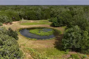 10473 Co Rd 15, Hallettsville, TX 77964 - Photo 19