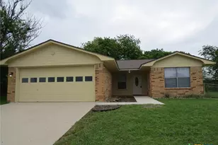 2402 Lazy Ridge Dr, Killeen, TX 76543 - Photo 1