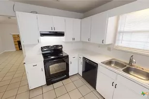 2402 Lazy Ridge Dr, Killeen, TX 76543 - Photo 11