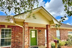 415 S Trinity St, Edna, TX 77957 - Photo 5
