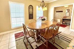 415 S Trinity St, Edna, TX 77957 - Photo 13