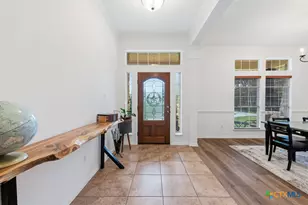 142 Carriage Ct, Bastrop, TX 78602 - Photo 7