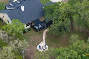 142 Carriage Ct, Bastrop, TX 78602 - Photo 47