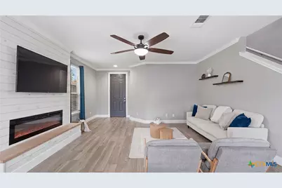 3933 Legend Pond Drive, New Braunfels, TX 78130 - Photo 11