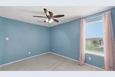 3933 Legend Pond Drive, New Braunfels, TX 78130 - Photo 37