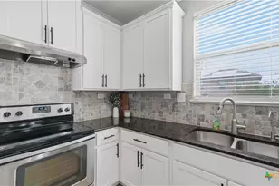 3933 Legend Pond Dr, New Braunfels, TX 78130 - Photo 19