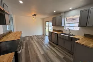 801 Meadowlark St, Hamilton, TX 76531 - Photo 9