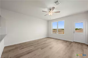 306 University Ave, Troy, TX 76579 - Photo 13