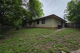 2024 S 15th St, Temple, TX 76504 - Photo 17