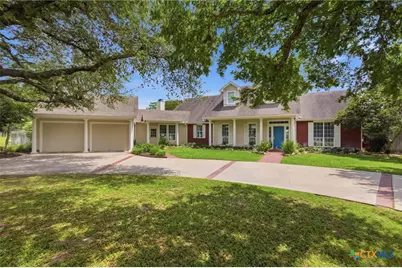 153 Shannon Valley Drive, Victoria, TX 77904 - Photo 1