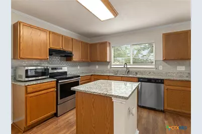 8519 Braun Path, San Antonio, TX 78254 - Photo 11