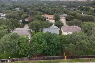 8519 Braun Path, San Antonio, TX 78254 - Photo 33