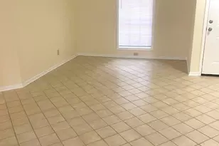 107 Bramble Bush Ln, Victoria, TX 77904 - Photo 3