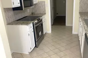 107 Bramble Bush Ln, Victoria, TX 77904 - Photo 5