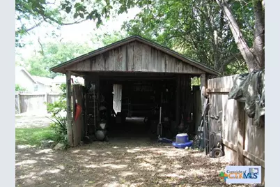 624 Live Falls, Canyon Lake, TX 78133 - Photo 3