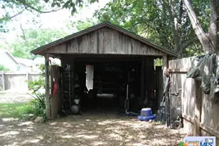 624 Live Falls, Canyon Lake, TX 78133 - Photo 3