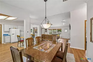 360 Shangrila Ln, New Braunfels, TX 78130 - Photo 19