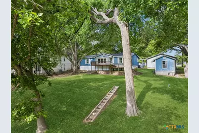 360 Shangrila Lane, New Braunfels, TX 78130 - Photo 9