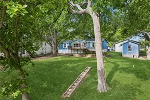 360 Shangrila Ln, New Braunfels, TX 78130 - Photo 9
