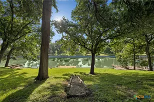 360 Shangrila Ln, New Braunfels, TX 78130 - Photo 7